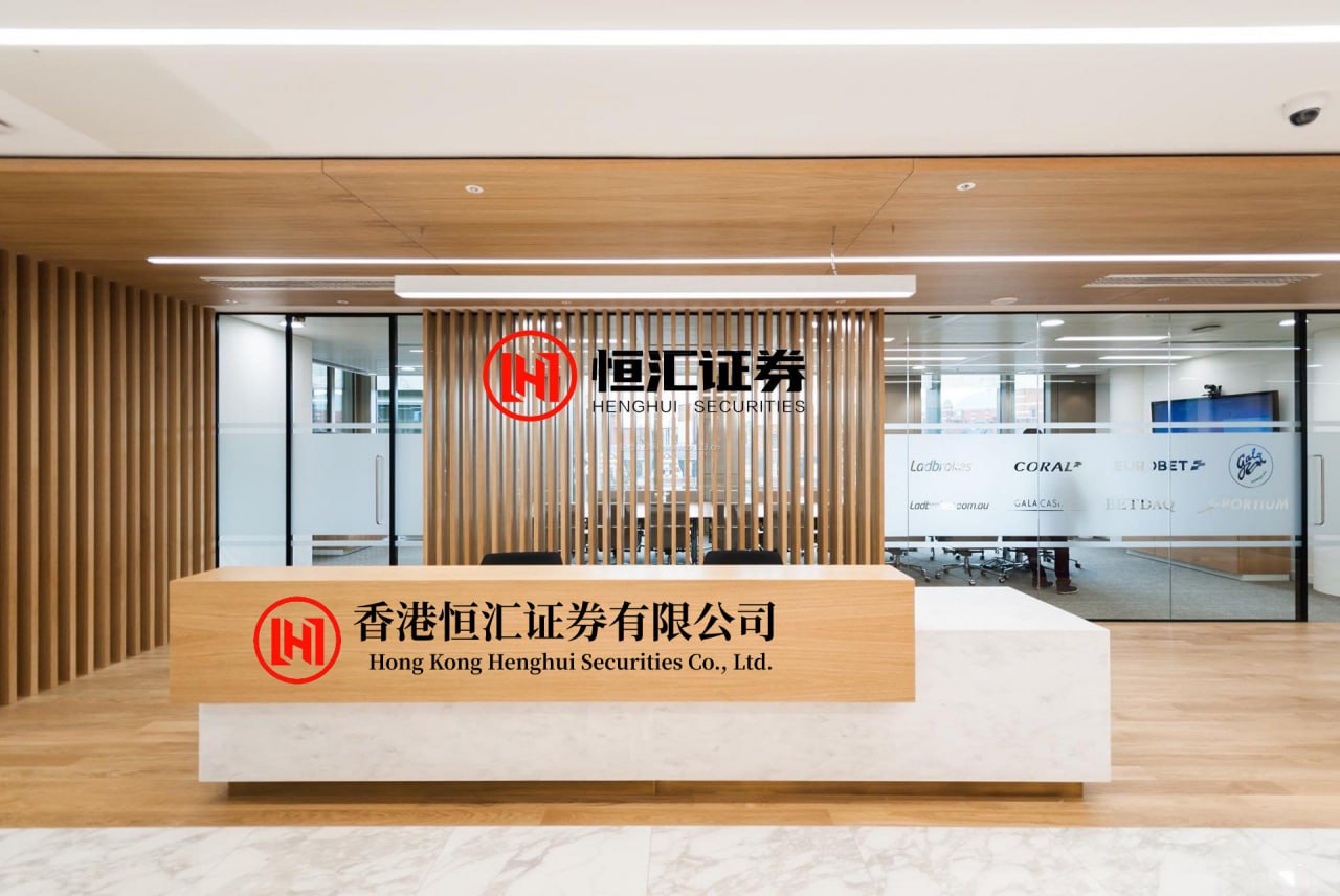 手机股票配资网官网 上调数据中心业务全年营收目标 意法半导体美股盘前涨超10%